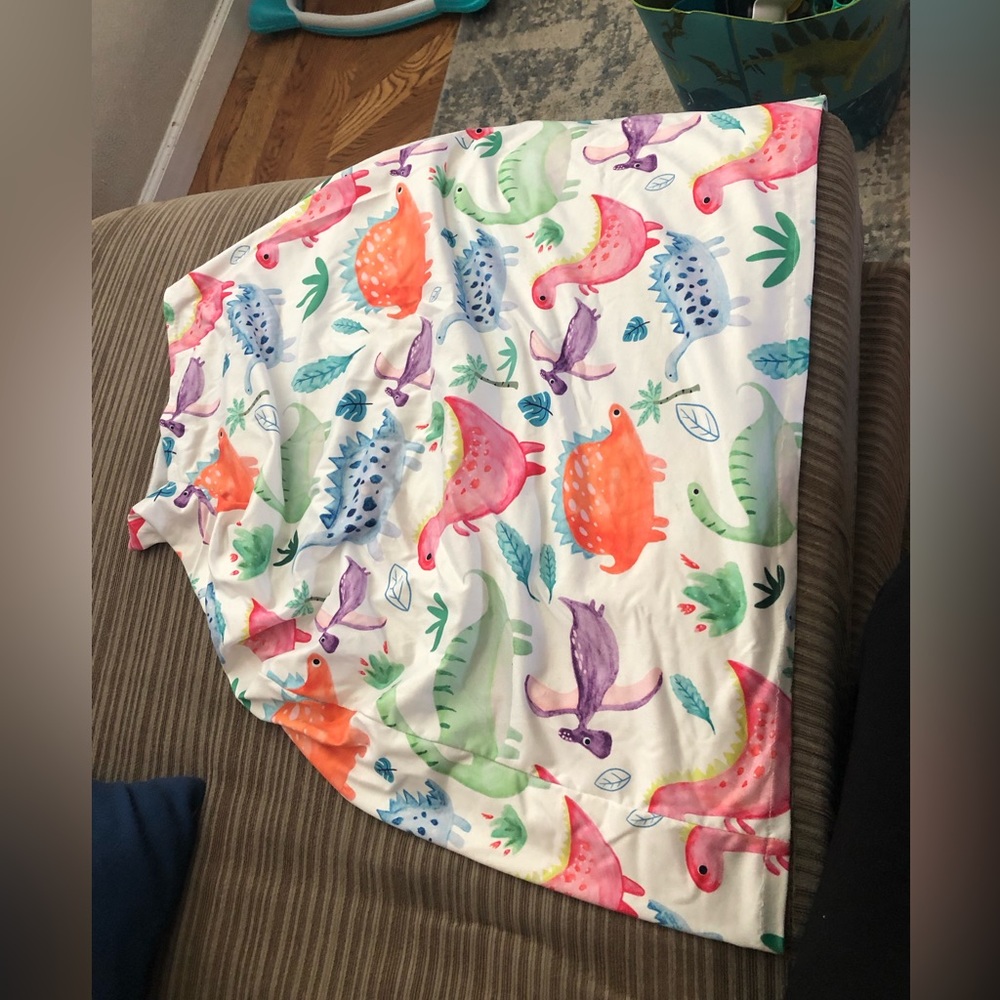 Car seat cover/ Nursing cover